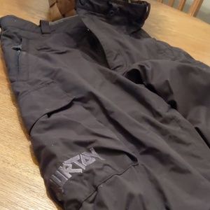Burton boys ski pants